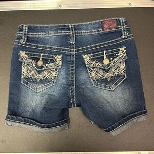 Love, indigo size 10